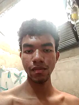 Snapshot of Reynold2608 chatting on January 23, 2025, 5:52 pm Reynold2608 online show from January 23, 2025, 5:52 pm