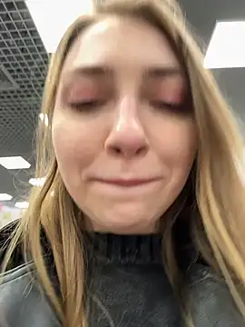 Sunny   Bunny online show from March 2, 2025, 2:10 pm