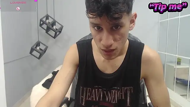 Snapshot of alan_ws chatting on December 16, 2024, 1:31 am alan ws online show from December 16, 2024, 1:31 am