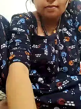 Snapshot of Priya_2222 chatting on January 4, 2025, 10:49 am Priya 2222 online show from January 4, 2025, 10:49 am