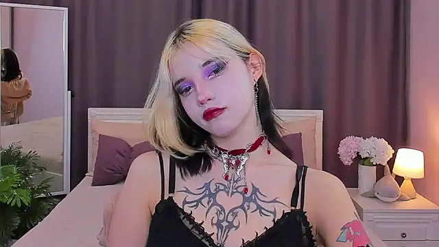 as1an girlfriend online show from January 30, 2025, 4:27 am