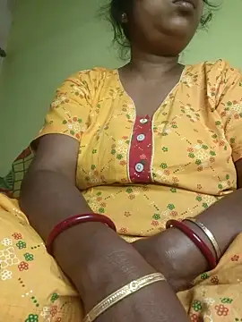 Snapshot of tinabhabhi chatting on February 6, 2026, 6:33 pm tinabhabhi online show from February 6, 2026, 6:33 pm