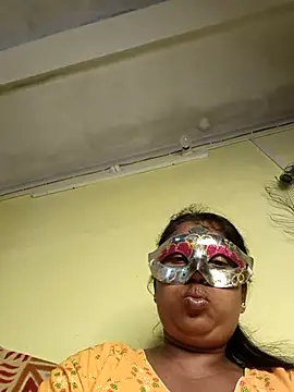 Snapshot of tinabhabhi chatting on March 1, 2026, 10:28 am tinabhabhi online show from March 1, 2026, 10:28 am