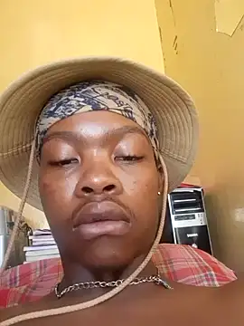 Snapshot of the666D chatting on December 13, 2024, 10:51 am the666D online show from December 13, 2024, 10:51 am