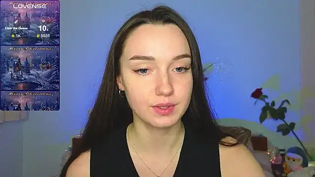 Snapshot of Wild_Sophie_ chatting on December 25, 2024, 6:41 pm Wild Sophie online show from December 25, 2024, 6:41 pm