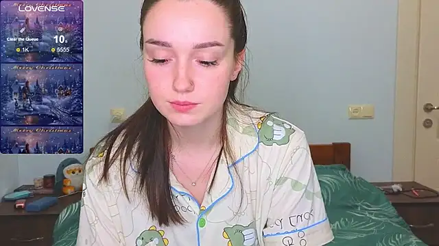 Snapshot of Wild_Sophie_ chatting on January 23, 2025, 8:56 pm Wild Sophie online show from January 23, 2025, 8:56 pm