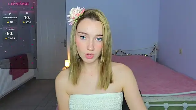 Snapshot of Wild_Sophie_ chatting on November 22, 2025, 4:50 pm Wild Sophie online show from November 22, 2025, 4:50 pm