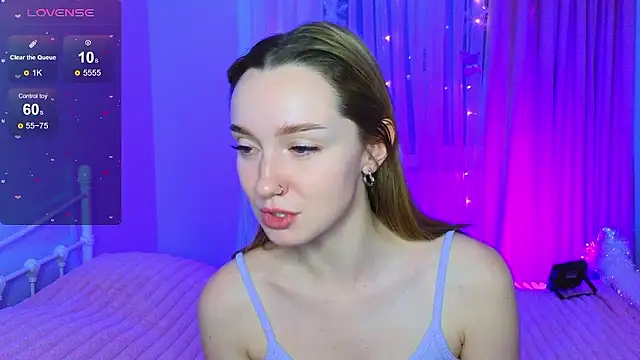 Snapshot of Wild_Sophie_ chatting on January 8, 2026, 3:36 pm Wild Sophie online show from January 8, 2026, 3:36 pm