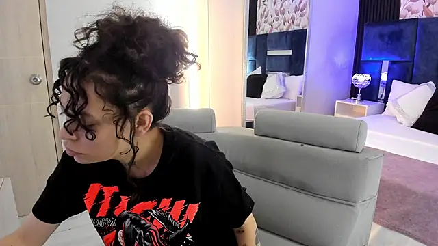 KatherineGomez online show from March 30, 2026, 2:45 am