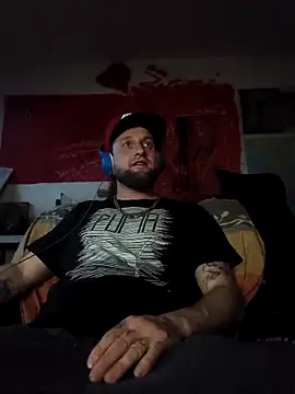 Ozomitro online show from November 17, 2025, 2:56 pm