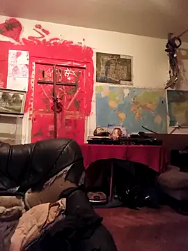 Snapshot of Ozomitro chatting on March 16, 2026, 6:34 pm Ozomitro online show from March 16, 2026, 6:34 pm