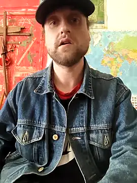 Snapshot of Ozomitro chatting on April 7, 2026, 11:10 am Ozomitro online show from April 7, 2026, 11:10 am