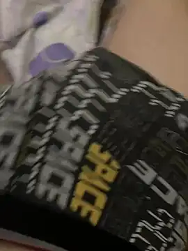 Snapshot of dzpoweralg chatting on March 29, 2026, 1:44 pm dzpoweralg online show from March 29, 2026, 1:44 pm