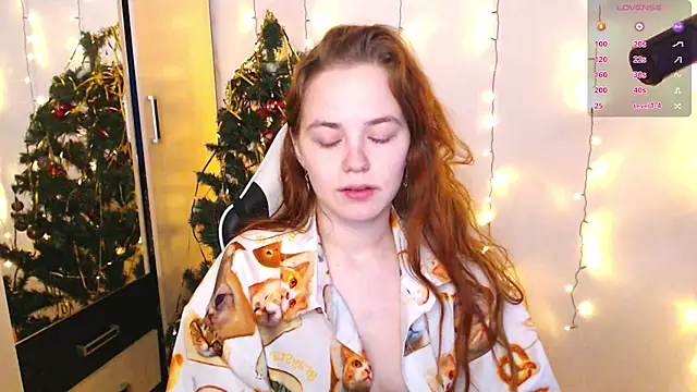 Snapshot of Fox_Lisa chatting on December 29, 2024, 8:55 am Fox Lisa online show from December 29, 2024, 8:55 am