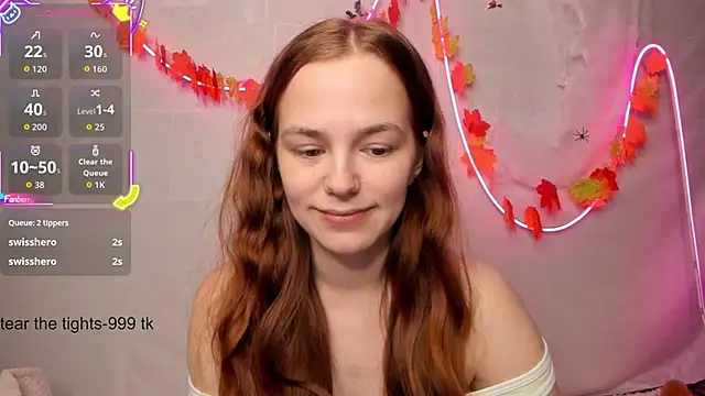 Snapshot of Fox_Lisa chatting on October 16, 2025, 8:10 pm Fox Lisa online show from October 16, 2025, 8:10 pm