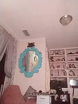 ivylee31 online show from November 11, 2025, 7:36 pm