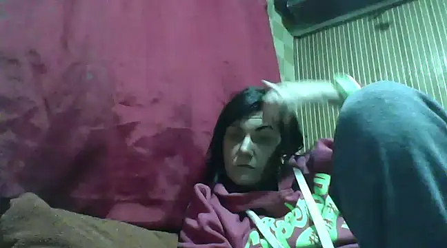 AlanaLaDream online show from February 18, 2025, 4:16 pm