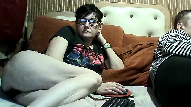 AlanaLaDream online show from December 20, 2025, 4:47 pm