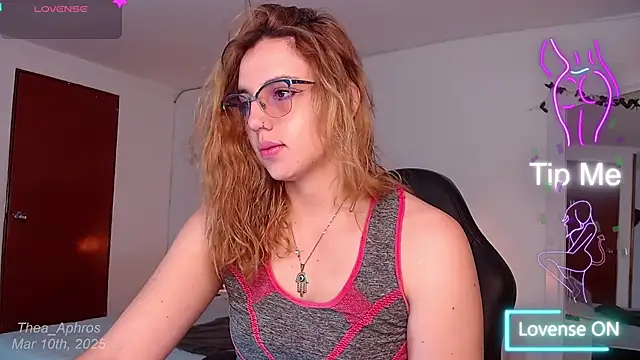 Snapshot of Thea_Aphros_ chatting on March 11, 2025, 1:59 am Thea Aphros  online show from March 11, 2025, 1:59 am
