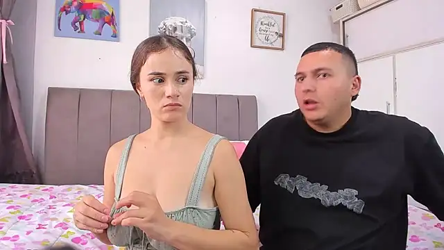 naughtyloverss online show from December 13, 2025, 7:53 pm