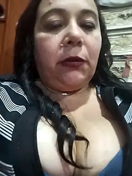 Snapshot of sara_pineros chatting on December 21, 2024, 11:56 pm sara pineros online show from December 21, 2024, 11:56 pm