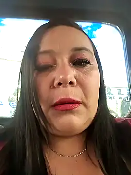 Snapshot of sara_pineros chatting on March 6, 2025, 1:46 pm sara pineros online show from March 6, 2025, 1:46 pm