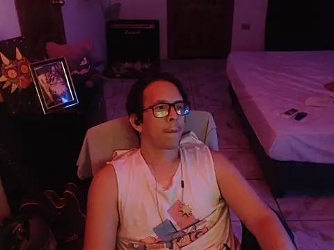 Snapshot of Pit_xxz chatting on December 4, 2025, 4:33 am Pit xxz online show from December 4, 2025, 4:33 am