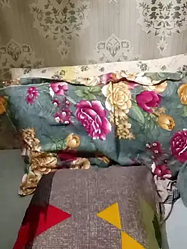 Snapshot of Dr_Kamsutra chatting on December 18, 2024, 7:08 pm Dr Kamsutra online show from December 18, 2024, 7:08 pm