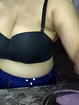 Snapshot of Dr_Kamsutra chatting on March 18, 2025, 8:03 am Dr Kamsutra online show from March 18, 2025, 8:03 am