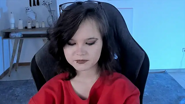 Elainebeness online show from December 11, 2024, 1:05 am