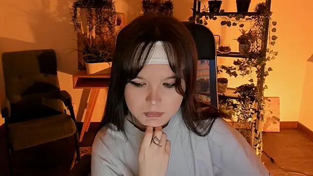 Snapshot of Elainebeness chatting on March 15, 2026, 7:31 pm Elainebeness online show from March 15, 2026, 7:31 pm