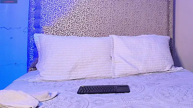 JackBlanco  online show from January 28, 2025, 4:08 am