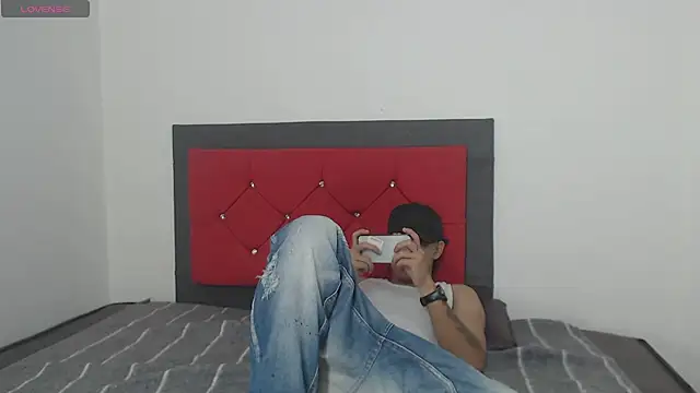 logannth online show from January 12, 2026, 4:12 pm