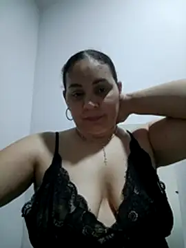 MirandaSoto online show from October 25, 2025, 4:20 am