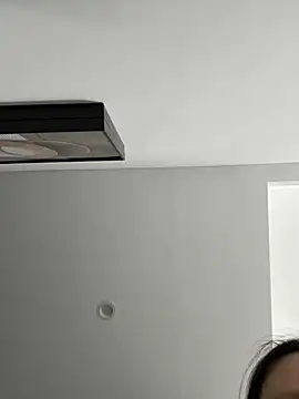 Lfeiji online show from March 17, 2025, 9:55 am