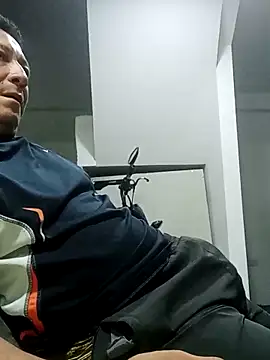 luchoarr online show from February 25, 2026, 11:47 pm