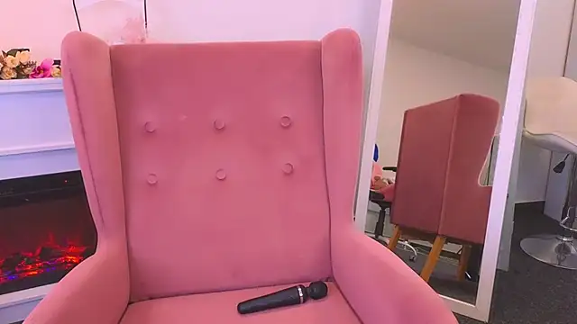 MirraBellanta online show from February 2, 2025, 12:51 am