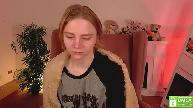 MirraBellanta online show from March 25, 2026, 11:33 pm