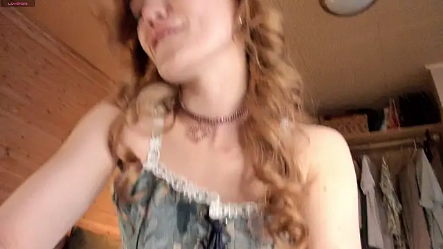 such juicee online show from December 6, 2024, 9:21 am