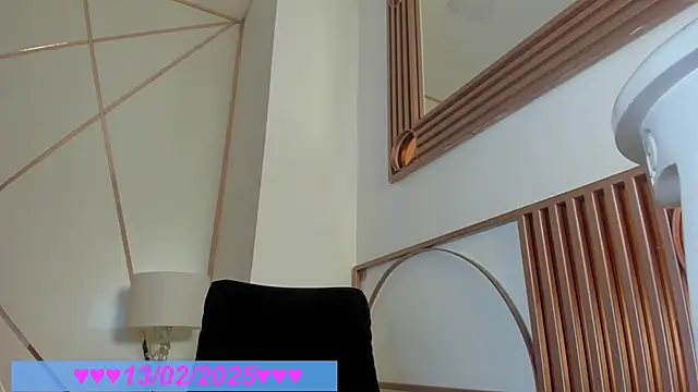 Snapshot of Bylie_Hills chatting on February 14, 2025, 9:21 pm Bylie Hills online show from February 14, 2025, 9:21 pm