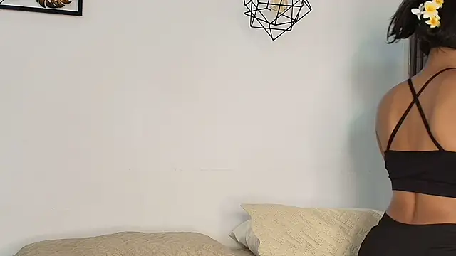 julieta aguilar1 online show from October 31, 2025, 7:59 pm