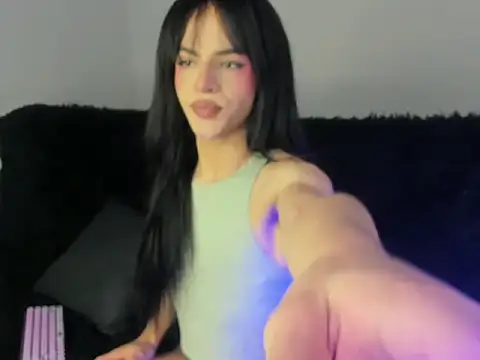 kerly monroe online show from February 4, 2026, 9:42 pm