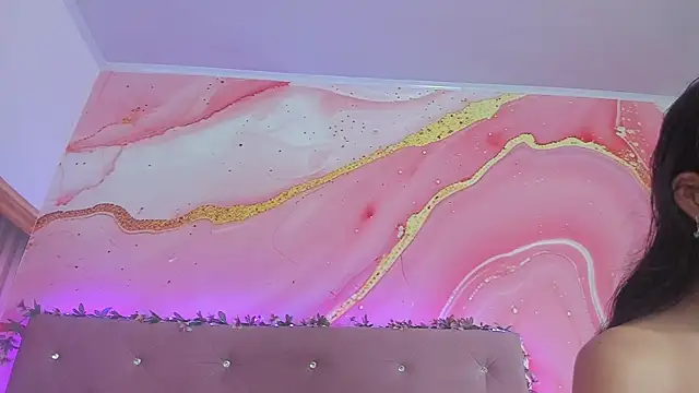 Bella  sweet online show from November 20, 2025, 6:07 pm