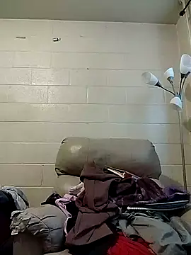 Snapshot of TickleMeKink chatting on February 11, 2025, 1:09 pm TickleMeKink online show from February 11, 2025, 1:09 pm