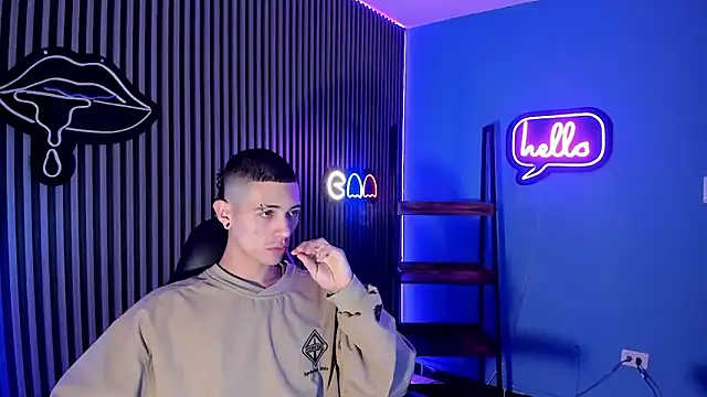 Jefer rick  online show from February 19, 2025, 3:06 am