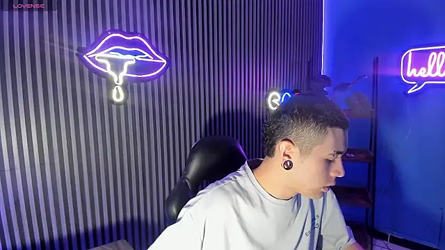 Snapshot of Jefer_rick_ chatting on January 18, 2026, 12:42 pm Jefer rick online show from January 18, 2026, 12:42 pm