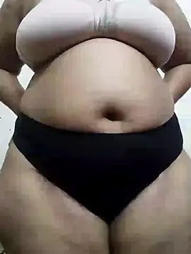 Snapshot of susmithasushi81 chatting on February 3, 2025, 11:53 am susmithasushi81 online show from February 3, 2025, 11:53 am