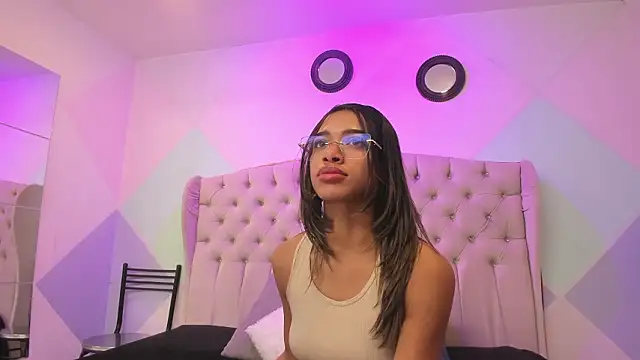 Snapshot of BritneyCollins chatting on February 7, 2026, 11:58 am BritneyCollins online show from February 7, 2026, 11:58 am