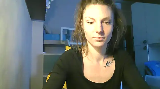 Feli blue online show from December 4, 2024, 8:56 am