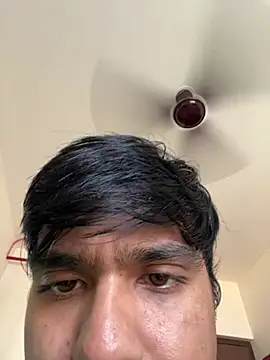 BoyzaraHatke online show from April 4, 2026, 10:35 am